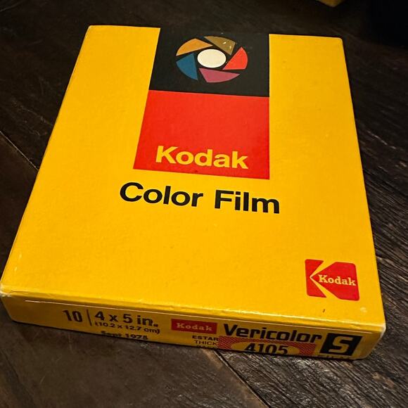 Kodak Vericolor S Color Film 4105 4x5 Sheet Film – Exp Sept 1975 - Picture 1 of 4